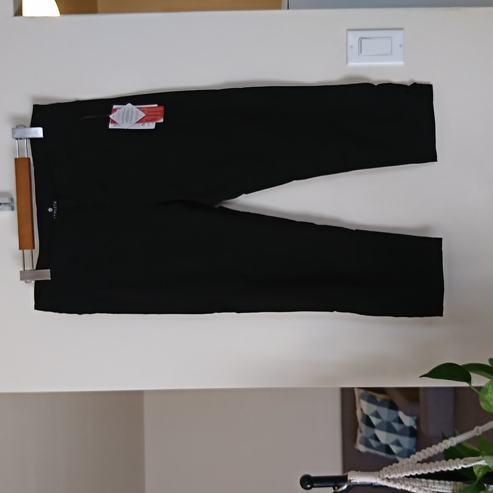 Athleta Balance Capris